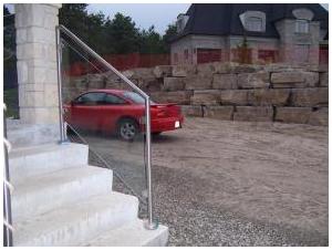 Stainless Steel Railing With Glass